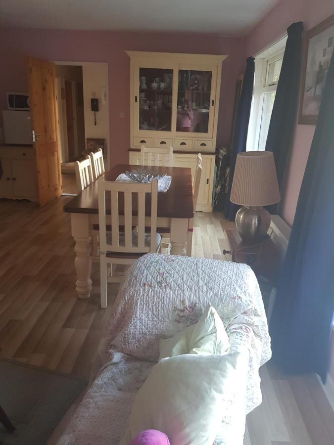 Hollybanks Daire Moycullen Dış mekan fotoğraf